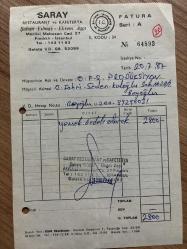 YEMEK FATURASI - 20 TEMMUZ 1987 - SARAY RESTAURANT VE KAFETERYA - ŞABAN YILMAZ-EKREM AŞÇI - FINDIKLI, İSTANBUL - OSMAN FAHİR SEDEN, O.F.S. PRODÜKSİYON - BEYOĞLU, İSTANBUL - ISLAK İMZALI, KAŞELİ - 14 x 20 cm EBATLI ORİJİNAL FATURA - TÜRK SİNEMA - FİLM TARİHİ