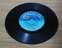 ALİ ERCAN-YEKTE YAVRUM YEKTE