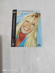 BİR ZERRİN ÖZER ARŞİVİ SADECE KARTONET