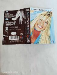 BİR ZERRİN ÖZER ARŞİVİ SADECE KARTONET