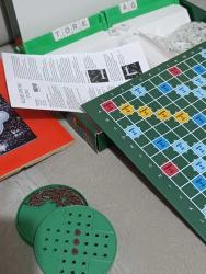 Solo test nostaljik oyuncak.Boğa Burç u karton puzzle yapboz.Kelime bulma türetme oyunu hepsi beraber.Kullanılmamış Yeni ürünler.Parti eğlence yılbaşı noel hediyelik