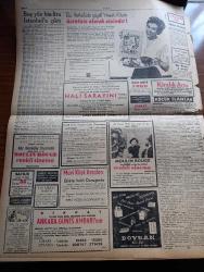 Ulus Gazetesi - 24 Nisan 1956 - Dışarıdaki Milyonlar Yazan Hüseyin Cahit Yalçın Köşe Yazısı - Milli Egemenlik Bayramı Kutlandı - Bayramla Birlikte Çocuk Haftası Açıldı - CHP Tarafından Teklif Edilen Muhalefet İşbirliği Tahakkuk Yolunda - Karayolları İşçileri De Grev Hakkı İstiyorlar - Kıbrıs'ta Dün Büyük Bir Çarpışması Oldu - Afganistan Çek Silahı Alacak - Milli Piyangoda Beş Yüz Gün Lira İstanbul'a Çıktı -  Eski İngiltere Başvekili Winston Churchill'in Yeni Eseri - Başbakan Adnan Menderes Yurda Döndü - Hacettepe Demirspor'u 1 0 Yendi - Yedi Kızlar Yazan Georges Simenon Yazı Dizisi - Ankara İstanbul Radyosu Programı - Tekel Gençlik Park Sergisine İştirak Ediyor - Büyük İnkılapçı Ve Diplomat Atatürk Yazan Profesör Doktor G. Jeschke Yazı Dizisi - Sanat Akademisi Ve Müzesi Yazan Bülent Ecevit Köşe Yazısı - Manisa'da Halk Mum Çıra Ve Kandil Yakıyor - Konya'da Halk Yağmur Duası Yapmaya Başladı - Silviya Sevimli Model Çizgi Roman - Baykara Altın Küre Çizgi Roman - Davis Kupası Hazırlıkları