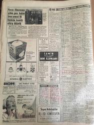 HÜRRİYET GAZETESİ 24 KASIM 1965 YIL :18 SAYI :6312---Bir şebeke yurt dışına tarihi eser  kaçırıyor ---Amerikalı  prodüktör İstanbul da renkli bir film  çevirecek ---3 Çocuk babası Yusuf un bazı sınıf arkadaşları doçent oldu ----Gecekondu olayı  için  müfettişler  tahkikata  geçti ---Cassius Clay ,maçı  kasden uzatmakla itham ediliyor ---Türkeş Dün gençliğe Ege adalarını Batı Trakya  yı ve Selanik i  hedef gösterdi ---30 Kadının ırzına geçen sahte bir tarikat  mensubu yakayı ele verdi ---Sevgilileri  için  badem şekeri ve çikolata çalan  4 genci polis  yakaladı ---Fransız  okullarında yabancı  öğretmen  sıkıntısı başladı ---Londra da bir genç kızı evinin önünde öldürdüler ---Zeki Müren :En son plaklarını takdim eder ---Fenerbahçe ,Ali İhsan ı Altay a karşı oynatıyor ---Dün Viyana ya  geçen Milli Takımımız bugün dönüyor ---Clay dediğini yaptı :Patterson 12 raundda  teknik  nakavtla mağlup ---Halk  ,kazma küreğe sarılıp banka soygununa mani oldu ---