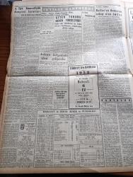 Yeni İstanbul Gazetesi - 27 Aralık 1953 - Gelirimizi Eriten Fiyat Düzensizliği Yazan Mustafa Nermi Köşe Yazısı - Hindiçini'deki Harp Vahim Safhaya Girdi - Amerika Kore'den 2 Tümeni Çekiyor - İsmet İnönü İstanbul'a Geliyor - Sovyet Rusya'nın Batılılara Yeni Notası - Samsun Limanı Töreni Yüzünden Çıkan İhtilaf - Demokrat Parti'nin Mallarına Dair Bir Sözlü Soru - İşçilere Zam Tasarısı Yarın Kabul Edilecek - Jenny Yazan Thedore Dreiser Yazı Dizisi - Vecihi Hürkuş'un Annesi Vefat Etti - General Necip Kıbrıs'ta ki Rumları Destekliyor - Nahas Paşa Muhakeme Edilemiyor - Mehmet Akif Ersoy'u Anma Günü - 4. Türk Kooperatifçilik Kararları - Keten Tohumu Neden Yükseliyor -  Pazar Konuşmaları Kıskançlık Yazan Baydar Derler - Hitler'in Gözde Film Yıldızı Leni Riefensthal 14 Yıl Sonra Beyaz Perdeye Döndü - Goşoların Diyarında Resimli Röportaj - Cruzeiro Fenerbahçe İle Bugün Karşılaşıyor - Simmering Altay'la İzmir'de 2 2 Berabere Kaldı - Beşiktaş'ın Demirspor'la Berabere Kaldı - Sümerbank - Omega Saat