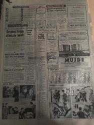HÜRRİYET GAZETESİ  9 ARALIK 1966 YIL :19 SAYI :6687--65 Er Yanarak Öldü--Siirt AP İl başkanı :Artık canımızdan bezdik ---Vali ,asayiş sorumlularına moral verdi ---Bir Yunan Yolcu Gemisi Battı ,238 Kişi Boğuldu ---Çok eski bir lokomotif  hala Adana da çalışıyor ---Emekli bir assubay ,cami önünde bulduğu 12 bin liranın sahibini arıyor ---Çocukların yetiştirme  yurtları çoğalacak ---Gegiç : Hiç bir ilerleme yok hala aldığım Fenerbahçe ---Amatör Milli Takımımız Avrupa Kupasında Yarı Finale Kaldı ---Genç takım Rumenlerle berabere kaldı : 1-1---Sigaranın kansere sebep olduğu muhakkak ---7 Hayvan Terbiyecisi Avrupa ya Gidiyor ---Suriye ,Irak Petrol Şirketi ne el koydu ---İzmir de bir çok semti su bastı ---Büyük deniz faciaları ---Eşkiya işi için genel görüşme  açılacak --Radyo Programları --Belçika dan yapılan bir  davet üzerine ---Polis oyuncak tabancalı bir sabıkalıyı  arıyor ---
