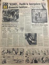 HÜRRİYET GAZETESİ 7 ARALIK 1966 YIL :19 SAYI :6885---İstanbul un elektrik derdi tartışılırken  cereyan sık sık kesildi ---Eşkiyalar meselesi senato ve meclisi harekete  geçirdi ---Şadiye  Kocam onu görünce deliye döndü diyor ---50 Bin liralık mücevher çalıp 2 yıl sonra tutuldu ---Kayınpeder -damat ayrı çetelerde  reislik yapıyor ---Üç çöp fabrikasının ihale  işi nihayet gerçekleşiyor ---Zeki Müren :Bu akşam İstanbul  radyosunda  ---Sahte ehliyet veren Paris trafik müdürü on milyon lira rüşvet  almış --Beşiktaş -Fenerbahçe --Galatasaray spor sitesi kuruyor ---Gençler ,Romanya yı güç mağlup etti :1-0---Basketçiler  şerefine verilen kokteyl fiyasko ile  kapandı ----Şampiyon Çek Takımı dün yine antrenman yaptı ---Sarıyerliler ateş püskürüyor ---Kısmet Pasifik te kasırgaların dinmesini bekliyor ---Türk denizcisi dünya turunda --3 Kişinin katili eşkiya yakalandı ---Toto da 10 bilenler 27.5 lira alacak ---Kısmet Pasifikte Fırtınaların Dinmesini Bekliyor ---