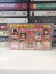 Doğu Gecelerinde - Zirvedekiler - Kaset -Fason baskıdır