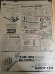 HÜRRİYET GAZETESİ 1 EKİM 1966 YIL :19 SAYI :6618---Bin Türk İsveç te Perişan Durumda --- Genel Kurmay Cemal Tural Londra da sert bir  beyanat verdi : Kıbrıs ı şöyle bir tutsak elimizde kalır ---İki Fransız turistine tecavüz  olayı ile ilgili olarak  aynı yerde  EOKA lideri GRİVAS ın benzeri yakalandı ---B.B Eski sevgilisi ile film çeviriyor ---Pipe -Line  inşaatındaki  kanunsuz greve dün 80 işçi daha iştirak etti ---Polis tarafından aranılan bir Alman Mühendis  motor çalıp Sisam a kaçtı ----Casuslar ,NATO sırlarını kukla ile  Doğu ya geçirdi ---Spayiç :Beşiktaş tur atlayabilir ---Kadın ve içki hususunda  sakın ifrata kaçmayın ---Galatasaray -I.Spor bugün hususi maç yapacak ---Anne Koçyiğit :Nilüfer  benim eserim olacak ---Kötü günümde beni unutan  Yılmaz ı asla  affetmem ---Kıbrıs ta Türk köylerindeki  abluka kaldırıldı ---Atatürk le Lenin i mukayese  eden talebe beraet etti ----
