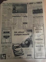 HÜRRİYET GAZETESİ 24 EKİM 1966 YIL :19 SAYI :6641---İnönü nün istediği genel sekreter olacak ---Turist olarak Rusya ya gitti  sekiz ay kaldı ---İskenderun AP kongresinde üç yüz delege birbirine girdi ---Eve geç geldi diye karısının mahrem yerine  sopa  batırdı ---Amerikalı Personele Adliye de İmtiyaz Tanınmıyor ---Varto da ki barakaların maliyeti İstanbul da ki apartmanlardan  pahalı ---Manitacı Lütfü :Saf adam ,oltayı çabuk yuttu dedi --Sarıyer  deresinin üstü kapatılacak  turistik lokantalar yapılacak ---Gezegenlerde ,çimen ağaç ve insan varmış ---Altay -Hacettepe yenişemediler 0-0---G.Birliği :1 Karşıyaka :0---Fenerbahçe 1-0 galip ---Galatasaray 2-1 yenildi ---Vefa ,ilk puanını aldı ---Evimde ikinci planda kalmak isterim --Cevdet Sunay Ankara ya döndü ---Ortanın solu kazanınca Muş İl Başkanı  kalpten öldü --Oyuncak  silahla dostunu yaraladı --Urfa da sürü çalan eşkiyalar müsademe sonunda yakalandı --