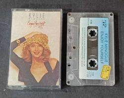 KYLIE MINOGUE * ENJOY YOURSELF * KASET