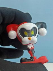 Looney Tunes Tweety DC Justice League Batman Harley Quinn Kostümünde Tweety - Gözler Hologramlı Burger King Oyuncak Figür 2023