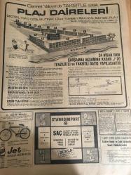 HÜRRİYET GAZETESİ 29 MART 1968 YIL :20 SAYI :7153-- Makarios ikili görüşmeler B.M ye  bağlayıp oyun yapmak istiyor .---Baskı önlenmezse bağımsız Türk Devleti ilan edilecek ---Gümrük -Tekel Bakanı :Yurda kaçak otomobil sokuluyormuş ---6 Kişinin katili azılı Şaki Özbay dün yakalandı ---Agop Mursailoğlu Yurda Getirildi ---Fakat satmaya götürürken yakalanan silah imalcisi boşa emekler ve 15 bin lira dedi --- Uzaya çıkan ilk insan :Gagarin öldü ---Mahkemeden çıktıktan sonra minibüste kıstırdığı karısını öldürdü ; dostunu ağır yaraladı ---Yugoslavya erkekliği kamçılayan özel  su ihraç ediyor ----Aday kadro yeniden açıklandı --Bursalı seyirciler  Can ı istemiyor ---Irak Ordu Takımı 1-0 yendik ---İnönü nün torunu Eren kayak sporu yapıyor ---Büyük Katliam : Kürk manto için haftada 42 bin fok yavrusu vahşice öldürülüyor ---Yugoslav Başbakanı Bugün Ankara da --