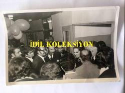 Türkan Şoray'ın Orijinal Siyah & Beyaz Fotoğrafı - Rüçhan Adlı ile, 1970'li Yıllardan, 18 x 13 cm Ebadında