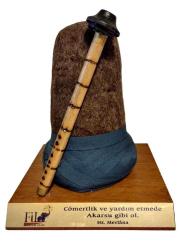 Mevlevi, MİNYATÜR KEÇE DESTAR VE NEYDEN OLUŞAN MEVLEVİ OBJE 19*14*14 Cm.