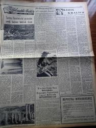 Yeni İstanbul Gazetesi - 21 Kasım 1953 - Haysiyete Riayet Yazan Habib Edib Törehan Köşe Yazısı - Türk Yunan Yugoslav Üçlü Deniz Manevrası -  Başbakanlık Adnan Menderes'e Çekilen Telgraf -  Schuman'a Göre Fransız Dostlukları Paktı - Kazlıçeşme Tren Kazasına Dair Geniş Tahkikat Yapılıyor - Jenny Yazan Thedore Dreiser Yazı Dizisi - Altın Fiyatları Niçin Yükseliyor - Yabancı Gözüyle İle Türkiye'de Ekonomisi - Sanatta Zamanın Hükmü Yazan Profesör Vehbi Eralp - Orhan Veli'nin Şiir Anlayışı Yazan Melih Cevdet Anday - Shakespeare Ve Sinema - Errol Flynn'ın Meçhul Tarafları - Anadolu Abideleri Yazan Aziz Ogan Yazı Dizisi - Gripin - Krem Pertev - Rekor Pamuk - Vita Yağ
