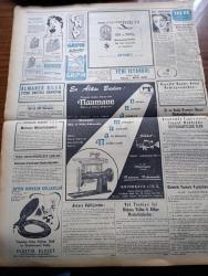 Yeni İstanbul Gazetesi - 19 Kasım 1953 - İç Politikamızı Ölçüsüzlükten Kurtarmalıyız Yazan Mustafa Nermi Köşe - Malmoe'lerdeki Güreşlerde Dün 5 3 Mağlup Olduk - Profesyonel Lig'in Bu Seneki Gol Rekoru Fenerbahçe Emniyeti 7 0 Mağlup Etti - Milliyetçi Çin'de Çan Kay Şek Kabinesinin İstifası Hakkında - Jenny Yazan Thedore Dreiser Yazı Dizisi - Kömür Taşıyan Kamyonlar Karaborsa İle İş Görüyor -  Mecliste Adnan Menderes İle İsmet İnönü Arasındaki Sert Tartışmalar - Kral Faruk Gıyaben Muhakeme Edilecek - Mau Mau Lideri Amola Komard Türkiye'ye Gelmek İstiyor - Anadolu Abideleri Yazan Aziz Ogan Yazı Dizisi - Kızıl Kraliçe Yazan Jacques Renand Yazı Dizisi - İstanbul Ankara İzmir Teknik Üniversite Radyosu Programı - Küçük Hikaye Hayat Ve Ben Yazan Meliha Bahriye Şarlı - İtalyan Hakem Bella Yarın Geliyor