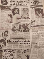 Haftanın Sesi Haftalık Magazin ve Siyasi Aktüalite Gazetesi - 27 Haziran 1986 - Sayı:26 - Bülent Ersoy - Hülya Avşar - Ülkü Erakalın - Tanrı 3. kazadan korusun - Süreyya Duru - Aytaç Arman - Hakan Balamir - Seda SAyan - Sibel Can - VAhdet Vural - Harika Avcı - Derya Arbaş - Filiz Karahan - Mümtaz Ener - Gönül Bayhan - Leyla Sayar - Biz Siz Onlar - Funda Güneş - Mustafa Güneş - Metin Soysal - Cevdet İnci - Mithat Eruysal - Ekrem Barışık - Ünlü armatörün kızı cesetle sevişiyor - Burcunuz ve Siz - Biz kadınlara yazık değil mi? - Turgut Özal - Korkut Özal - İstanbul'u Özallar Bastı - Çeçilya - Serpil Çakmaklı - Sibel Egemen - Tarık Tarcar - Uçtu Uçtu Ahu Tuğba Uçtu - Mine Koldaş'ın iş anlayışı - Necla Nazır - Kenan Kalav - Ferdi Tayfur - Nebahat Çehre fotoğraf ve haberi - Gazete tam değildir sadece 10 sayfası mevcuttur - Sayfaları birbirinden kopuktur
