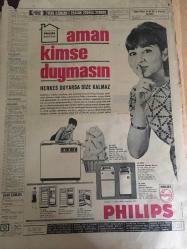 HÜRRİYET GAZETESİ 4 ARALIK 1966 YIL :19 SAYI :6682--Kafa kesip ,deri yüzenler kol geziyor ---Dağa çıkan imam--Dağa çıkan imam ---Ticaret filomuzda 1965 kaybı :47 bin ton tutarında 28 gemi ---Belçika Sarayı yeni bir kral için yatırım yapıyor --Parasızlık yüzünden dünya evine giremeyen Isparta ya gitsin ---Mahkum çocuklar  maça gidebilecek ---Gece öğrenimi için  bakanlıktan karar çıkmadı ---Gürbüzer  Film : Katillerde Ağlar ,Geceler Yarim  Oldu --Çağlayangil ,Yunan Dışişleri  Bakanı ile Paris te  görüşecek --İtalya da su baskınları  yine başladı ---Bütün eşkiyaların kendi hayat sahaları vardır ---Asfalt Osman için Türkü Bestelendi --Son bir haftada Almanya da altı Türk tevkif edildi ---Kral Hüseyin Suriye ve Mısır a şiddetle çattı --