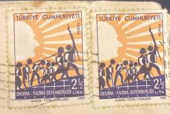 Türk Pulu - Turkish Stamp - Mektup Zarfından Kesilmiş  / Postadan Geçmiş İkili Pul Filateli - DAMGALI - OKUMA YAZMA SEFERBERLİĞİ TEMALI PUL, 2 1/2 LİRA - Türkiye Cumhuriyeti - NOSTALJİK DOĞUM GÜNÜ HEDİYESİ