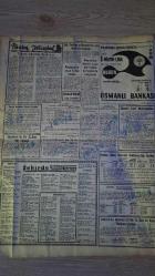 SON SAAT GAZETESİ -- 14 EKİM 1966 -- LEVENT KIRAL , AVANTÜR FİLİMLERİN GÜÇLÜ AKTÖRÜ -- TÜRKAN ŞORAY 'IN ANNESİ EVİ TERK ETTİ -- KAYAHAN ARIKAN 'IN SINEMAYA KAZANDIRDIĞI KABİLİYET -- İLHAN DANER , TİYATRO BENİM İÇİN BAŞTA GELİR -- SEVİM ŞENGÜL 16 BİN LİRAYA İKİ TUVALET YAPTIRDI -- URSULA ANDRESS , ERKEKLER İÇİN BERBER DÜKKANI AÇTI --TIP; ALMANYA DA KIZAMIK AŞISI YAPILMAYA BAŞLANDI -- DANY SAVEL , MİNİ ETEKTEN SONRA ŞİMDİ MİNİ VİZON -- SPOR; TURGAY LEFTER'İN REKORUNU KIRIP KALEYİ ALİYE TERKEDECEK --  KAMİL OCAK ADANALI YÜZÜCÜLERİ METHETTİ -- RUS GÜREŞ TAKIMI GELİYOR -- TARIK BİNAT YÜKSEK ÖĞRETİM DERDİMİZ -- BÜYÜK SOYGUN --PATRİKHANE EMNİYET KORDONU ALTINDA ...