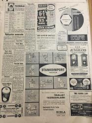 HÜRRİYET GAZETESİ 5 ARALIK 1966 YIL :19 SAYI :6683---Ömer Bezek Köylüden Vergi Alıyor ---Sıhhiye Çavuşu Ömer ,9 Sene Önce 2 Kişi Vurup Dağa Çıktı ---Yunan jetleri uçsa Türkiye  güç durumda  kalacakmış ---Sükan :1967 de  hepsini temizleyeceğiz ,diyor ---Uyku hapı içirip  iğfal etti ---İstanbul un elektrik derdi 15 gün sonra tarihe karışacak --Orta-Doğu da İsrail Hava Kuvvetleri Arap Devletlerinden Daha Kuvvetli ---Çekoslovakya ile  karşılaşıyoruz --Fenerbahçe ,PTT yi 2-0 yendi ---Vefa berabere :2-2----Feriköy :2 Demirspor :1---İst.Spor :1 Ank.Gücü :0---27 Sene evvele kaybolan kadın Rusya dan gelince ---Bankalar da ilk olarak hostes  kullanmağa başladı ---İngiltere  İmar Bakanlığının Katibesi Göbek Dansözü Oldu ---Bir  hakim ile  3 bankacı ,trafik  kazasında öldü ---