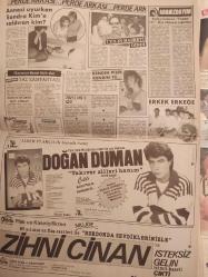 Haftanın Sesi Haftalık Magazin ve Siyasi Aktüalite Gazetesi - 3 Temmuz 1987 - Sayı:27 - Arzu Aydın'ın isyanı yakın - Nilüfer Öz evden kaçtı - Neslihan Acar - İbrahim Tatlıses - Hasan Oksal - Cengiz Tabakçı - Erol Tezeren evliymiş! - Mesut Yılmaz Skandal! - Anne Baba kurbanları - Çeçilya kurtarılmayı bekliyor - Nalan Türkoğlu - Evliliğinizi kontrol edin - Ağız Bakımı ve spreyler - Mahsun Kırmızıgül - Ali Ekber Çiçek - Orhan Gencebay - Hayat Nakış'a dayanamadı - Azer Bülbül kaset reklamı - Biz Siz Onlar - Aydın Öngül - Halil Bezmen - Vural Gökçaylı - Yılmaz soyak - Türkan Şoray - Kudret Şandra - Halit Narin'in eşi olmanın zorlukları var - Özden Narin - Doğan Duman kaset reklamı - Erkek Erkeğe - Abdülkerim Durmaz - Sandra Kim - Cem Karaca - Sevim Egesoy - Ahmet Selçuk İlkan - Ceylan - Garibim Ahmet - Yılmaz Zafer - Perihan SAvaş - Nil Ünal - Seda Sayan, içinde bulunduğu çirkefe daha fazla dayanamadı - Lale Havlu Reklamı fotoğraf ve haberi - Tam Takım Gazete