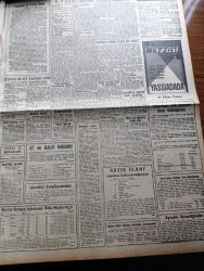 Akşam Gazetesi - 19 Ekim 1960 - 6 7 Eylül Davası Bugün Başlıyor - Sanıklardan Celal Bayar Adnan Menderes Profesör Fuat Köprülü Ve Fatin Rüştü Zorlu İçin 5 ile 24 Yıl Arası Hapis Cezası İsteniyor - Bebek Davasında Mükerrem Sarol'da Yargılanacak - Yassıada'ya Gidecek Sanık Akrabaları - Af Tasarısı Dün Milli Birlik Komitesine Verildi - Rauf Denktaş Bir Kıbrıs Gazetesini Dava Etti - Nüfus Sayımına 5 Milyon Lira Harcanıyor - 29 Ekim Töreni İki Yerde Yapılacak - Lahey Adalet Divanı Üyesi Geliyor - Kızkulesi Kahramanı Çizen Suat Yalaz - Müşerref Hekimoğlu Köşe Yazısı - Vecihi Ünal Köşe Yazısı - Ürdün Kralı Hüseyin Irak İle Barıştı - 6 7 Eylül Sanıkları 1843 Gün Sonra Adalet Karşısında Çıkıyor - Alaattin Eriş - Oktay Engin - Günah Maskesi Çizgi Roman Resimleyen Remzi - Geyşa'nın Hatıra Defteri Yazan Kimiko Omura Yazı Dizisi - Picasso'nun Tabloları Satış Rekorları Kırdı - Bize Barbaroslu Derler Çizen Ratip Tahir Burak - Nazlı İle Hamza karikatür - Vadiler Hakimi Çizgi Roman - Balkan Oyunları