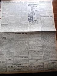 Akşam Gazetesi - 11 Kasım 1960 - Atatürk'ü Dün Milletçe Andık - İngiliz  Yazar Lord Kinross Atatürk'ün Hayatını Anlatıyor - İsmet İnönü'ye Sevgi Gösterisi Yapıldı - Arsa Yolsuzluğundan Sabık Tarım Bakanı Nedim Ökmen Hesap Veriyor - İstanbullu'lat Da Kennedy'yi Seçti - İslam Enstitüsüne Nihayet Yer Bulundu - Adnan Menderes İsmet İnönü'ye Hürmetim Var Dedi - Karaköy Trafiğine Yeni Şekil Verildi - Oleyis Kongresi Gürültülü Geçti - Demokrat Parti 10 Yılda Yarım Milyar Toplamış - Sabıklar ATA'ya Saygı Duruşu Yaptı - Hülagünün Gözdesi Çizen Suat Yalaz - Ateşli Kız Gina Yazan George Albert Gley Yazı Dizisi - Günah Maskesi Çizgi Roman Resimleyen Remzi - 19 Yaşındaki Sarışın Yıldız Elke Sommer - Kont Senlibenli Çizgi Roman - Nazlı İle Hamza Karikatür - Yaralı Gönül Çizgi Roman - Bize Barbaroslu Derler Çizen Ratip Tahir Burak - Gölgeler ve İnsanlar Yazan Victoria Holt Yazı Dizisi - Rus Rostov'u Yenecek Takım Aranıyor - Güreş Kulüpleri Ajan Sadık Koparanla İhtilafta - Spor Şurası Divanı Kuruldu