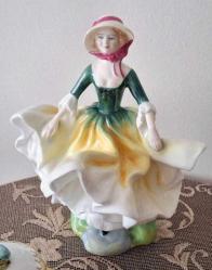Royal doulton biblo