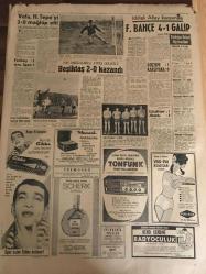 HÜRRİYET GAZETESİ 28 KASIM 1966 YIL :19 SAYI :6676---Üçüncü AP büyük  kongresi dün başladı :Demirel :Meşru nizama karşı bir  tehlike yok ---Trafik kazasında üç kişinin  kafası  koptu ---Kongreye 1575 delege iştirak etti ---Mansfield in oğlunu Arslan ağır yaraladı ---Brenda nın kardeşlerinden Birol un kızına hediye bebek geldi ---Suudi Arabistan Birlikleri ,yardım için dün sabah  Ürdün e girdi ---Kız  öğrencisini iğfal eden ilkokul öğretmeni 9 yıla mahkum  oldu ---Taşlıtarla da itfaiye teşkilatı kurulacak --Sigara nın sebebiyet verdiği hasatlıklardan  ölenlerin sayısı artıyor ---Vefa , H.Tepe yi 2-0 mağlup etti ---Beşiktaş 2-0 kazandı ---Fenerbahçe  4-1 galip ---Feriköy :2 İzm.Spor :1---Göztepe :1 Karşıyaka : 0--Eskişehir .1 Altınordu :0---AP Kongresini Çok Şık Hanımlar da alakayla  takip etti ---