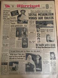 HÜRRİYET GAZETESİ 25 MART 1968 YIL :20 SAYI :7149--20 Ton benzol alev alınca Karabük garı büyük bir tehlike atlattı ---34 Sene sonra Rusya dan mektup geldi :Hasan Kral Karımı Yurda Getirteceğim Diyor ---Sosyal meskenlerin vergisi iade  edilecek ---İnönü nün banda alınan sesi 10 bin liraya satıldı --Tekel Grevi Ertelendi ---94 'lük  damat :Daha düne kadar beş karıya kocalık ettik  altıncıdan mı korkacağız ?---Bir İngiliz yolcu uçağı 61 kişi ile denize  düştü ---117 Bin Amerikan Vasıtası Hatalı Bir Şekilde İmal Edilmiş ---Bulgaristan da ki Türkler Kırcaali Kasabasına Küçük İstanbul Diyor ----Fenerbahçe bir puan verdi : 0-0--Beşiktaş ı tesadüfi bir gol kurtardı :1-0--Galatasaray :1 Eskişehirspor :0---Balkan Krosunda Dalkılıç Beşinci ---PTT,  A.ordu yu Alsancak ta yendi :2-0---Ayak bacak fabrikası ---İngilizlerin yeni seks  bombası :Karol Keyes --Pipo Konan Serçe ---Seni pavyona götürelim  deyip önce dövdüler sonra  soydular ----Bulgar Başbakanı İstanbul a Geldi --