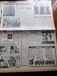 Akşam Gazetesi - 23 Aralık 1960 - Aziz Atatürk'ün Heykeline Tecavüz Olayı - Tevkif Edilen 11 Kişi Dün Belli Oldu - İstinye Tersanesinde Bir Yüzer Havuz Ve Bir De Şehir Hattı Vapuru Denize İndirildi - Adana Canavarı Bilal Kutluca Dün İdam Edildi - İpar Davası - Edirne'de Üniversite Kurulmalı - Hülagünün Gözdesi Çizen Suat Yalaz - Ateşli Kız Gina Yazan George Albert Gley Yazı Dizisi - Müşerref Hekimoğlu Köşe Yazısı - Dün Balıkhaneye 50 Ton Uskumru Balığı Getirildi - Ağalardan Sonra Röportaj Müfit Duru Yazı Dizisi - Şeyh Sait'in Oğlu Salahattin Fırat Ben Yobaz İlimsiz Şeyh Değilim Diyor - Yılbaşı Hediyesi Nasıl Olmalı - Gölgeler ve İnsanlar Yazan Victoria Holt Yazı Dizisi -  Nazlı İle Hamza Karikatür - Yaralı Gönül Çizgi Roman - Vadiler Hakimi Çizgi Roman - Fenerbahçe Beşiktaş İle Yapacağını Kritik Maçta Can Bartu Oynayacak - Galatasaray Ankara'ya Gitti - Toto'da Kazanılan 30 Bin TL İkramiye Sahibini Bekliyor - Kasımpaşa Ali Sami Yen Stadında Çalışamadı - Sivas'taki Güreşler - Vehbi Emre