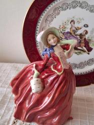Royal doulton biblo