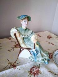 Royal doulton biblo