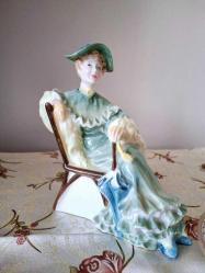 Royal doulton biblo