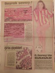 Güneş Spor Dergisi - Milyarlık heyecan - Futbolcular futboldan sınıfta kaldı - Yusuf Namoğlu'na sahne dopingi - At yarışlarında milyarlık heyecan - Süleyman Seba - Beşiktaş'ta yeni hedefler - Sibel'in hikayesi - 4 üvey ana 29 madalya - Şenol Güneş - Kaybolan Fener'i havalarda arıyor - Kovaçeviç - Ligden Aklar-karalar - Takımlarında kaybolan ünlüler - Zonguldak: Sinir bastı - Türe'nin ürettiği penaltı - Filelerin kraliçeleri - Türkiye'nin tek bayan yöneticisi Altay'da - Oya Dağıstanlı - Katedralde bir güzel - Yangına değil, şampiyonluğa - Spor Bulmacası - Bunları Biliyor musunuz? - Galatasaray'da Bahar Öztan - Hüsnü Çil'in çiçekleri - Bayrak Savaşı fotoğraf ve haberi - Tam Takım Dergi