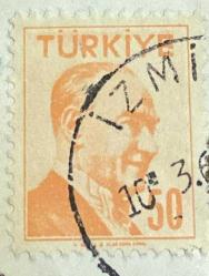 Türk Pulu - Turkish Stamp - Mektup Zarfından Kesilmiş  / Postadan Geçmiş Pul Filateli - İzmir Damgalı - ATATÜRK , 50 PARA - Türkiye Cumhuriyeti - NOSTALJİK DOĞUM GÜNÜ HEDİYESİ