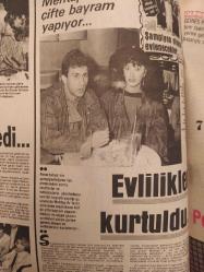 Şey Haftalık Aktüalite Sinema Tiyatro Müzik ve Magazin Gazetesi - 8 Haziran 1985 - Sayı:38 - Zerrin Özer - Türkan Şoray - Cihan Ünal - Okay Özbalcı - Uğur Dündar - Bilun Nazlıhan - Kenan Kalav - Süha Kutlu - Kemal Sunal - Kral sosyetikleşti - Öyle bir dünya ki... - Cemil İpekçi - Hele Çakmaklı - Semra Türel - Nesli Özsoy - Biri kaldırdı biri aldırdı - Nurten Güner - Hayko - Yıldız Arhan - Deniz Akbulut - fatih Köprüsü'nün şerefine - Hanzade Kalyoncu - Beyza Taner - Neveser Güneş - Bu haftaki falınız - Necla Gencer - Ayten Alpman - Leman Sam - Selami Şahin - Aile boyu saadet... - Zeynep Tedü - Üzeyir Garih - Larry Coryell - Phillip Catherine - Mehtap AR - Zeynep ÖZal - Ajda Pekkan - Oya Aydoğan - Cemal Sincar - Harika Avcı, Kadir İnanır, Ahu Tuğba - ''Şüphem yok Harika bir dişi'' fotoğraf ve haberi - Tam takım gazete