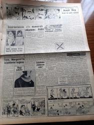 Cumhuriyet Gazetesi - 4 Ekim 1960 - Hangi Metod Yazan Nadir Nadi Köşe Yazısı - Yüksek Divan Yassıadada Çalışmalarına Başlandı - Duruşmaların Tarihi Yakında Açıklanacak - 6 7 Eylül İle İlgili Kararın Tabiki - Fuat Köprülü Ve Fahrettin Kerim Gökay Da Dahil 6 Sanık Dün Tevkif Edildi - Tevkif Edilen Diğer Sanıklar Alaeddin Eriş Ali Balin Oktay Engin Ve Kavas Hasan Uçar - Dünyanın En Zengin Adamının Kayserili Gülbenkyan - Sabah Şarkısı Yazan Taylor Caldull Yazı Dizisi - Et Ve Balık Kurumu Mağazaları Kapanmıyor - Hacettepede İki Çocuk Yazan Fakir Baykurt - Patti Çizgi Roman - Bay Oscar Karikatür - Komiki Şehir Naşit Bey Biyografik Hikaye Yazı Dizisi - Burhan Felek Köşe Yazısı - Garbis Alttaki Boks Maçı 12 Ekim'de - Beşiktaş Kaynamaya Başladı Hakkı Yeten İstifaya Davet Ediliyor - Galatasaray Bahia Dün Gece Ankara'da 1 1 Berabere Kaldı