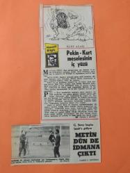26 Ocak 1974 - Tercüman Gazetesi - Pekin-Kurt meselesinin iç yüzü - Necati Bilgiç - Galatasaray bugün İzmir'e gidiyor - Metin dün de idmana çıkmadı - Gazete tam değil kupürüdür - 13x25cm ebatındadır..