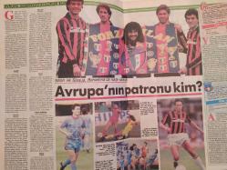 Gelişim Spor Dergisi - 24 Mayıs 1989 - Sayı:42 - Fenerbahçe mi? - Beşiktaş mı? - Şampiyonluk Güveni - Bütün alkışlarım Erman Toroğlu'na!... - Ergun Hiçyılmaz - Hıncal Uluç  - Motifli motivasyonlar - Fatih Altaylı - Veselinoviç - ''Lig'den sonra kupa'' - Pele - Yine mi? - Buradan rekor çıkar - Stefka Kostadinova - Bir varmış, bir yokmuş - Babasının oğlu - Milyarlık takıma 166 seyirci... - Ali Sandıkçı - Bu yarış karakolda biter... - Rıdvan Dilmen - Feyyaz Uçar - Milan ve Steaua, Barcelona'da karşı karşıya - Şansınız bol, yolunuz açık olsun - Erkan Kural - Harlem - Lig bu hafta bitebilir... - Güngör Bayrak'tan lotoculara - Tohum burada atıldı - Metin Oktay - Uğur Tütüneker - George Hagi - Zeynel Limoncu - Michael Jordan - Çukurova'nın ilacı Eczacı... - Gençlerbirliği Futbol Takımı Kadrosu Posteri - Posterli Tam Takım Dergi