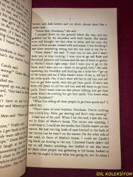 ERNEST J. GAINES / A GATHERING OF OLD MEN / SERPENT'S TAIL / İNGİLİZCE KİTAP (YAŞLI ADAMLARIN BIR ARAYA GELMESI)