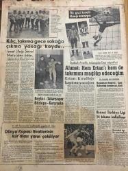 HÜRRİYET GAZETESİ 5 OCAK 1966 YIL :18 SAYI :6354--Başbakan Demirel in ilk basın  toplantısı : Milletçe silkinmeğe mecburuz ---Türk Denizcilik Tarihinde Büyük Bir Başarı ---Kısmet ,30 Günde Atlantik i Geçti --Eyüp Hanla Şastri Dün El Sıkıştılar ---Beş büyük gaz deposu infilak etti 30 kişi öldü ---Atlantik i kimler  ne zaman aştı ?--Telefon İdaresi kablo hırsızlarından şikayetçi ---Kalbi çarpan öksüren rengi atan Robot hasta yapılıyor ---Çukurova nın kurtuluşu törenlerle kutlanıyor --James -Donna ve Türk usulü nikah --Kılıç ,takıma gece sokağa çıkma yasağı koydu --Ahmet :Hem Ertan ı hem de takımını mağlup edeceğim ---Beykoz -Sakaryaspor ,Göztepe -Karşıyaka ---Birinci Türkiye Ligi 14 Takıma İndiriliyor --Ve işte Barbados ---Toto da 10 bilenler 120 lira alacak --Demirel Neler Söyledi ?