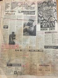 HÜRRİYET GAZETESİ 3 OCAK 1966-Triportör reklamı tam sayfa-Okuma -Yazma için seferberlik başlıyor --Turist gençler dün develeri Şişman a şehri gezdirdiler --Karaibler in incisi Barbados ,Kısmet i merakla bekliyor ---Akaryakıt fiyatına zam  yapılması ihtimali var ---Genç aşığı ile kaçan prensesi yaşlı kocası  diyar diyar kovalıyor ---Turistler için yeniden 87 tuvalet yapılıyor ---Köylünün pantolonunda sanat şaheseri bulundu ---Galatasaray yenildi :1-0--Fenerbahçe :2 İz.Spor :0---Feriköy ,Altay önünde galibiyeti kaçırdı :0-0--İstanbullu Erol Özer Almanlara dans öğretiyor --DDY ,Otobüslere karşı rekabet açtı --CHP ,Şenatoda Johson un mektubu üzerinde duracak --Arçelik  : Lambro  200 tipi 3 tekerlekli Motorlu Taşıyıcı ---Bursaspor Galata yı Kupa dan eledi --Siyah inci Pele nişanlandı ---Galo Plazanın evinin önünde bomba patladı ---12 Milyonluk Serveti Tepti --Yeni ihale kanunu artık  çıkarılmalı --Radyo programları ---Kısmet Atlantik e yelken açacak --