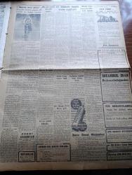 Cumhuriyet Gazetesi - 16 Eylül 1951 - Bir İhtiyaç Yazan Nadir Nadi Köşe Yazısı - 17 İlimizde Bugün Seçim Yapılıyor - Bütün İllerde Rey Atmaya 8 De Başlanıp 17 De Son Verilecek - İlk Seçim Suçları - Müsteşrikler Kongresi Dün Saat 15 te Açıldı - Haydarpaşa Lisesinin Binası Hastane Olacak - Atlantik Paktı Konseyi Dün Ottowa'da Toplandı - Batı Almanya İktisat Bakanı Erhard Geldi - Dün Gece Yapılan Basketbol Maçları - Fransa İtalyayı 44 30 Yendi - Türkiye Avusturyayı 33 31 Yendiler - Haftanın Şakaları Yazan Burhan Felek - O İki Cadde Yazan Falih Rıfkı Atay - Bu Sene Bütün Kurbanlar Satıldı - Rüyalar Evi Yazan Peride Celal Yazı Dizisi - Romanya'daki Türk Azınlığı Tehcir Ediliyor - Arab Birliği Ve Türkiye - Komünistlik Propagandası Yapan Rupen Girgeç Yakalandı - Charlie Chaplin'in Eski Yatı İstanbula Geldi - Robinson Trupin Üçüncü Karşılaşmalarına Hazırlık - Beşiktaş Enosis'le Fenerbahçe Dörtler Muhteliti İle Karşılaşacaklar - Venedik Tenis Turnuvası - İsveç'te Bisiklet Yarışı - Sabite Tur