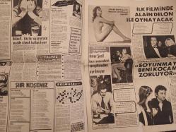 Merhaba Haftalık Aktüalite, Sinema ve Magazin Gazetesi - 13 Temmuz Sayı:105 - Müjde Ar S.O.S veriyor - Gülşen Bubikoğlu inzivaya çekildi - Selma Güneri babasının izinde - Ersan Erdura durmaksızın çalışıyor - Ahu Tuğba'nın güzellik reçetesi - Turgut Özal - Pakize Suda Assolistlikte iddialı - Suna Yıldızoğlu, Çetin Alp'ten çocuk istiyor - Sibel Egemen - Kırmızı Başlıklı Kız - Şiir Köşeniz - Linda Hartley - İlk filminde Alain Delon ile oynayacak - Jane Birkin itiraf etti - Ömer Şerif kızı yaşındaki sevgilisinden ayrılmıyor - Eğlendiğiniz yerde bizde vardık - Emin Cankurtaran - TV'ciler Devlet parasıyla hovardalık yapıyor - TV'de skandal! - Rüçhan Çamay'ı böyle yakaladık - Semiha Yankı patlamaya hazır - Yeşim dalıyor - Zeki Müren'in unutamadığı olay - Sanat Güneşimiz kırılan kadehi unutamıyor - Kristin Haydar'ın sesi soluğu kesildi - Zerrin Özer isyan etti - Fatma Girik kahroluyor - Memduh Ün - Sevda Ün -Melih Kibar - Çiğdem Talu - Nükhet Duru fotoğraf ve haberi - Tam Takım Gazete