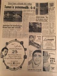 HÜRRİYET GAZETESİ 14 MART 1968 YIL :20 SAYI :7138--Tatile gidenler yolda kaldı ---Fırtına ve sel Bitlis te 21 ev ile 3 dükkanı yıktı --Haşim Baba yı İstanbul dan ölüm ayırdı :Cenaze ,binlerce kişinin gözyaşı arasında kaldırıldı --Başbakan :Zorbalar fırsat  bulamayacak ---Eskişehir de beş yüz ev boşaltıldı --Polonya ve Çekoslovakya ihtilal havasına girdi ---Kong da bir köy toprak altında kaldı 260 kişi öldü ---Aşiretler arasında çıkan çatışmada 19 Kürt öldü ---Dünya Kupası arifesinde kötü imtihan :Tunus u yenemedik :0-0--İzmirspor  ile İstanbulspor Birinci Lig e terfi yolunda ---Adnan Süvari : Beş gol atacağımız maçı az daha kaybediyorduk ---Genç kız her gün katil balinanın sırtına biniyor --Amasya da 300 aile mahsur  kaldı --Mersin ve Antalya ya gidenler  denize girdi --İstanbul a imzasına atan adam İşcan --