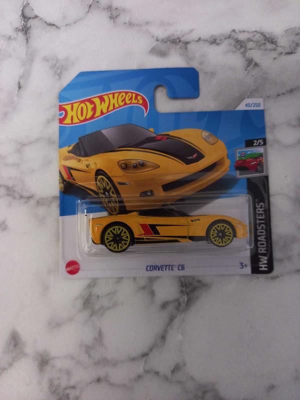 Hot Wheels Corvette C6 – 1:64 Scale Diecast Car, Metallic Orange, HW Roadsters Series 2/5 - View #3