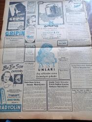 Yeni İstanbul Gazetesi - 3 Mayıs 1953 - Mahkeme Önünde İnkılap Münakaşa Edilebilir Mi Yazan Habib Edib Törehan Köşe Yazısı - Ürdün'ün Genç Kralı Hüseyin - Irak ve Ürdün'ün Genç Kralları Dün Taç Giydi - Bağdad'da İran Dışişleri Bakanı Doktor Fatimi'nin Yeni İstanbul'a Demeci - Brezilya Takımı F. C. America Fenerbahçe'yi 3 2 Yendi - Deprem Sebebiyle Karaburun Ve Foça'da 300 e Yakın ev Yıkıldı - Amerika Büyükelçisi McGhee Türk Halkına Hitaben Bir Veda Mesajı Yayınladı - Küçük İnsanlar Yazan Faik Baysal Yazı Dizisi - Pazar Konuşmaları Yazan Baydar Derler - Üç Yugoslav Havacısı Amerika'ya İltica Etti - Dumlupınar Denizaltısının Batmasında Sebep Olan Naboland Süvarisi Lorentzon İsveç'te de Yargılanacak - Avrupa Hafif Siklet Boks Şampiyonluğu - Dünya Casuslarının Piri Konsül Regülüs Yazan Mustafa Cezar - Büyük Röportaj Serisi İslam Memleketleri Yazan Fikret Adil - Meşhur Kompozitör Arturo Toscanini - Kral Kupasını Dün Blackpool Kazandı - Türkiye Futbol Birincilikleri - Arı Unları - Gripin