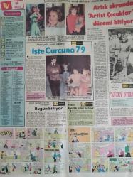 Hürriyet Pazar Haftalık Aktüalite Sinema Tiyatro Müzik ve Magazin Gazetesi - 11 Şubat 1979 - Modacılar bu yıl da eski sandıkları karıştırdı - Etekler kısalıyor - Aksesuarlar için ayrı bir gardrop gerekli - Tayyör yine gözde - Blujinlere veda mı? - Okay Temiz, Olimpia'da - Michael Polnareff kendini yeniledi - ''Bad Company'' yeniden doğdu - Güzel yaşlanın - Şiir Köşeniz - Ümit Yaşar'dan - Şaka Şaka - Hayat Arkadaşı - Fatoş ve Gün Görmüşler Çizgi Romanı - Çocuklar reklamlarda ancak aile bireyi olarak yer alacak - Biraz yerli, biraz yabancı - İşte Curcuna 79 fotoğraf ve haberi - Gazete tam değildir sadece 4 sayfası mevcuttur
